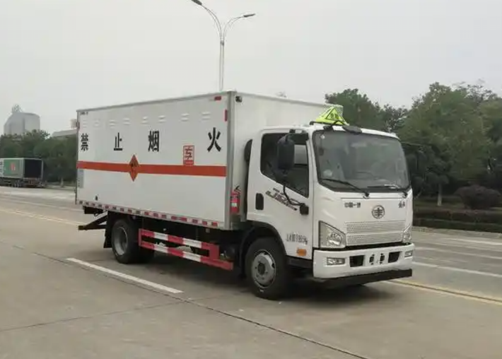 华州爆破器材运输车可以上高速吗？